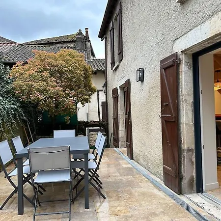 Maison Avec Cour Interieure Souillac
